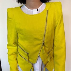 Yellow blazer